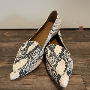 Snake Print Pointed-Toe Flats